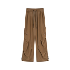 卡其色