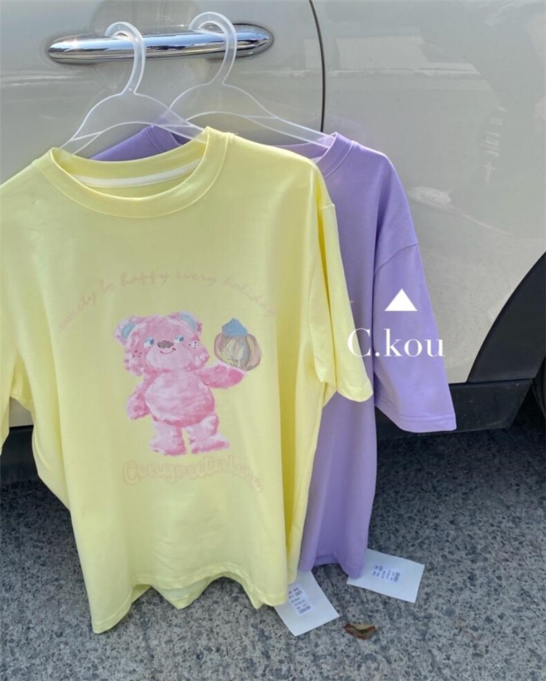 夏季新款卡通T恤，女装T恤，唇蔻