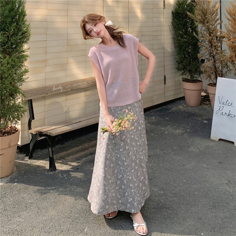 温柔风修身针织上衣两件套女夏季2025浪漫高腰A字碎花半身裙套装,女装套装/套裙,维壹