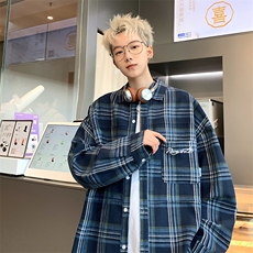 藏青色