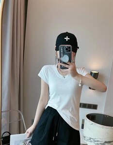 【现货］针织上衣图片