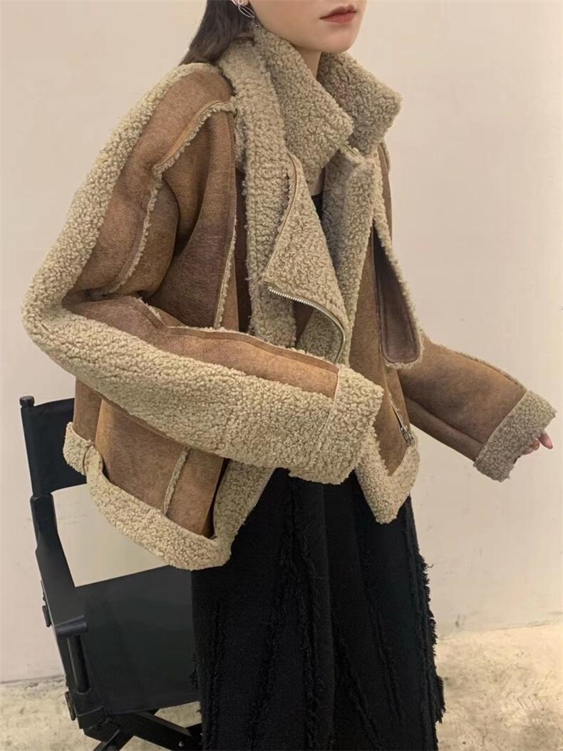 Queena PHoebe QUEENAPHOEBE130240