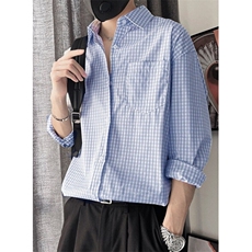 蓝色