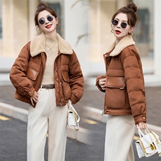 短款羽绒服女女2024冬季新款小个子独特超好看拼皮羊羔毛翻领外套，女装羽绒服，采品优优