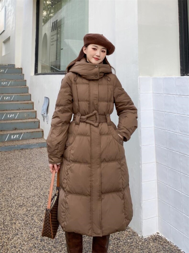 羽绒服，女装羽绒服，水恋百合