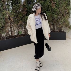 年轻款皮草外套女短款2024韩版秋冬新款仿羊羔毛保暖毛毛外套图片