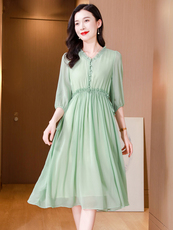 高端真丝连衣裙女夏季2025新款气质V领女神范高腰显瘦桑蚕丝裙子，女装连衣裙，阿舍尔精品