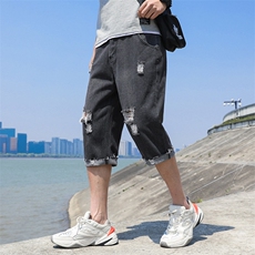 灰色