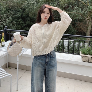 现货米杏色超好看时尚防晒蕾丝女2025早春新款韩版小个子别致上衣图片