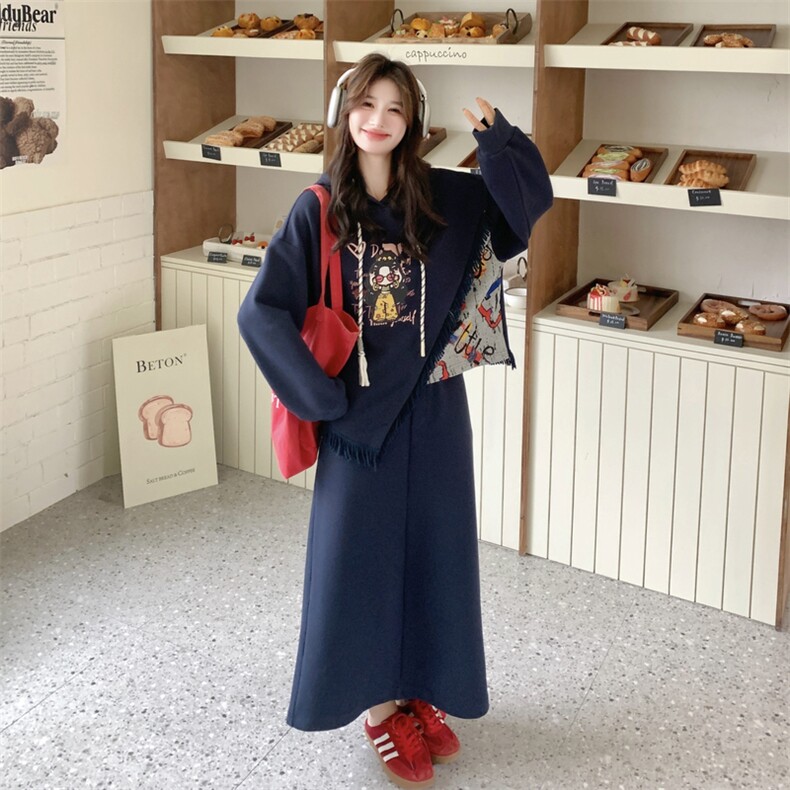 26春新款现-藏青撞色拼接流苏半身裙两件套2613-P180K288,女装套装/套裙,2B190