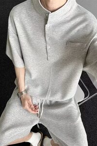 025韩系休闲风重磅短袖t恤男款宽松休闲百搭纽扣立领半袖上衣图片