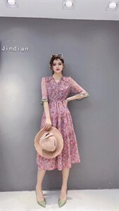 夏季新款，碎花连衣裙图片