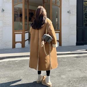 新款首上 档口有货 2C028 1208 P235 K358加长款加厚两面穿羊羔毛图片