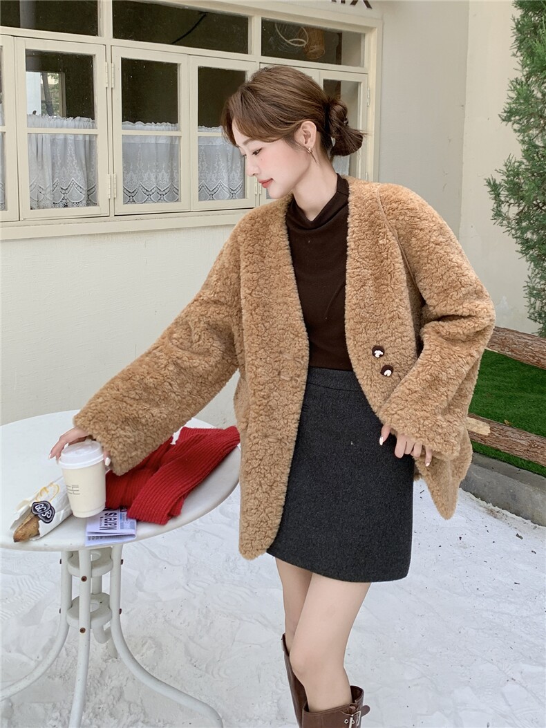 咖色美拉德复古V领羊羔毛外套女2025冬慵懒风保暖加厚毛绒绒上衣,女装短外套,浙宝210（原浙宝191）