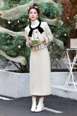 【bao款现货】2024新款冬装小香套装蝴蝶结装饰羽绒服白鸭绒，女装羽绒服，雅静靓衣