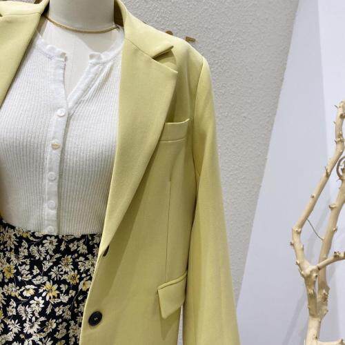 DR春装新款黄色两粒扣西装外套！均码！版型很正，女装西装，DARA ROSE