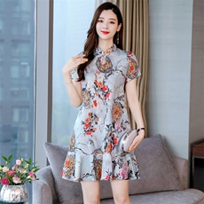个性时尚优雅潮流连衣裙2021年夏季短袖气质百搭，女装连衣裙，尚洛菲