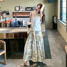 复古印花半身裙背心两件套女2025年夏季新款波西米亚度假风套装裙，女装套装/套裙，2C135