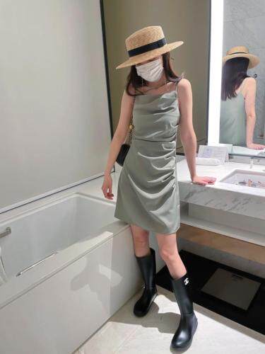 现货！欧美个性褶皱显瘦吊带裙连衣裙，女装背心吊带，HuHu