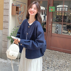 藏青色