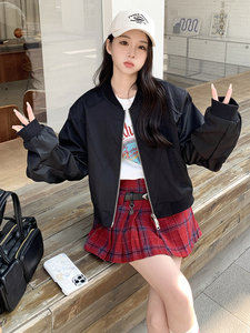 时尚黑色短款外套 拼接袖片抽皱设计 显瘦百搭潮流女装图片