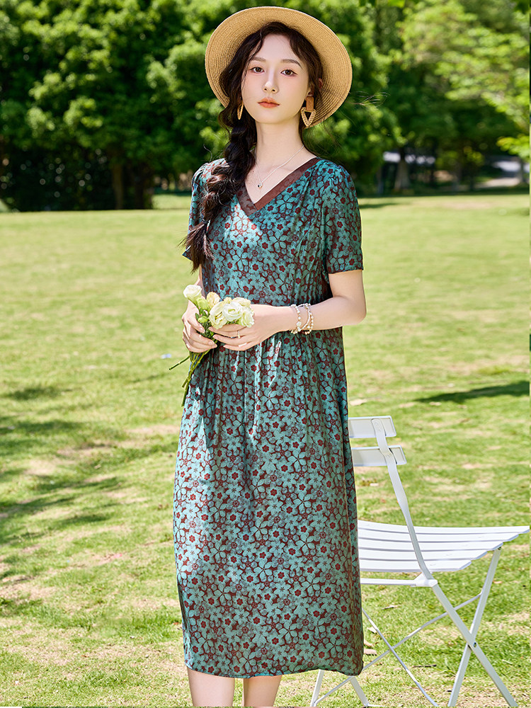 广州十三行女装爆款连衣裙洋气妈妈2025夏季新款高端气质碎花裙子,女装连衣裙,木橙西子