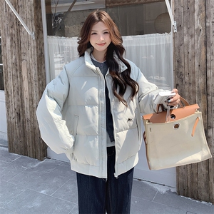 减龄高级感韩系百搭羽绒服2025新款冬季慵懒风时尚90白鸭绒面包服图片