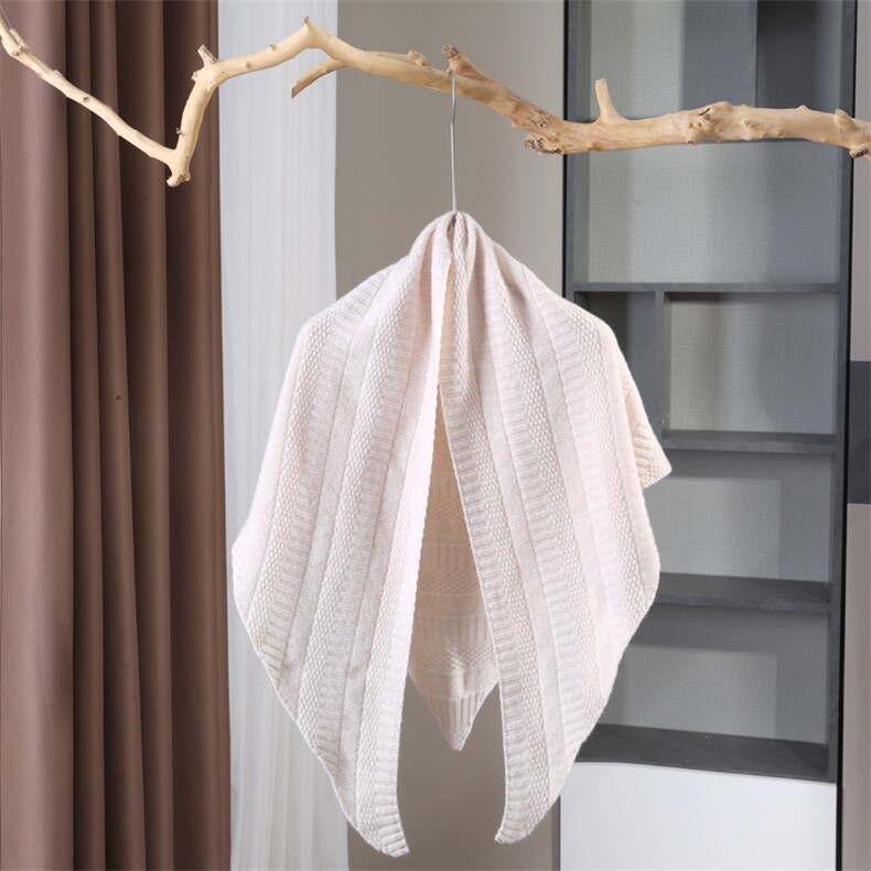 春秋时尚百搭通勤时尚百搭披肩，披肩，九月九羊绒