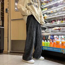 深灰色