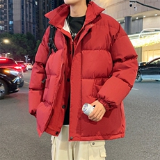 酒红色