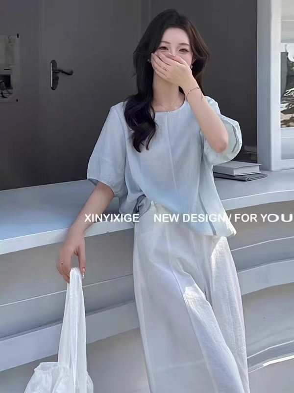 2025百搭U领后背系扣小衫,女装衬衫,湘姗