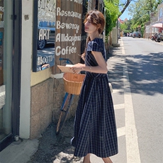 甜美高级感方领格子连衣裙女夏2025新款韩版显瘦通勤小个子a字裙，女装连衣裙，2C201