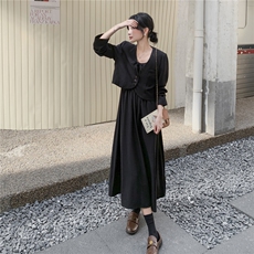 法式优雅黑色西装吊带连衣裙套装女春秋韩系绝美两件套爆款高级感，女装套装/套裙，2C212