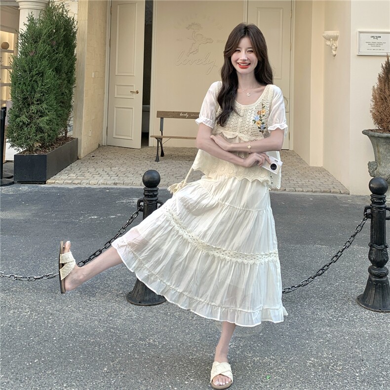 温柔穿搭绝美蕾丝刺绣上衣半身裙套装女夏清纯系超好看显瘦两件套,女装套装/套裙,2C201