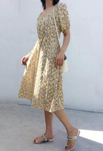 现货刺绣连衣裙，女装连衣裙，TOP.1