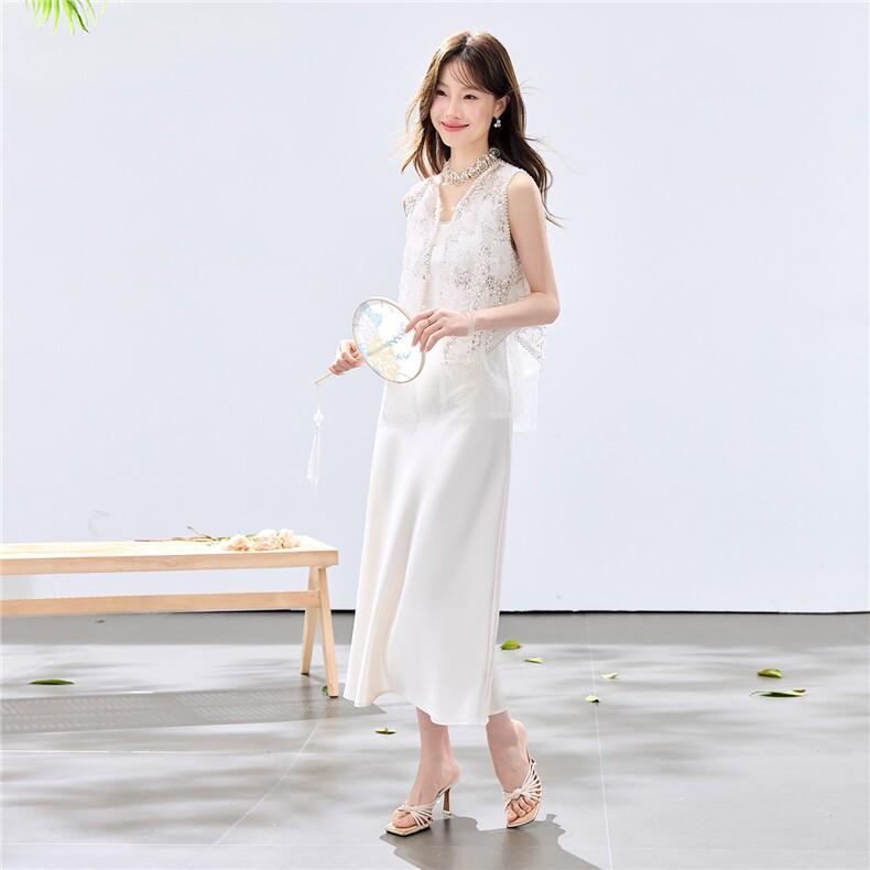 夏季新款现货！2026小清新重工盘花珍珠亮片马甲+珍珠缎面长裙女,女装套装/套裙,宝儿家