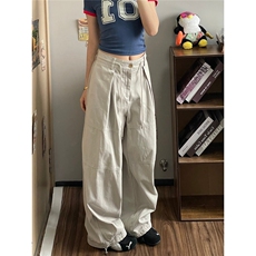 灰色
