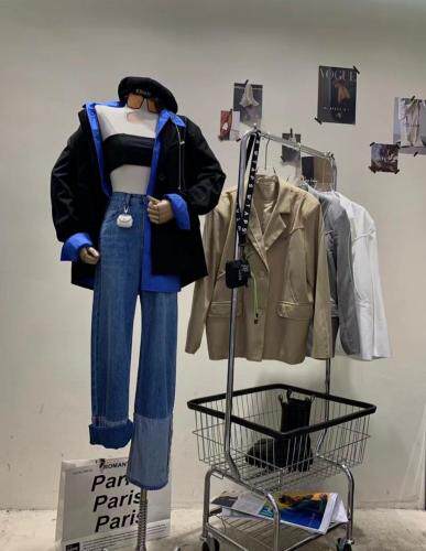 Queena PHoebe QUEENAPHOEBE122846