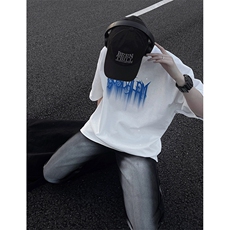 白色