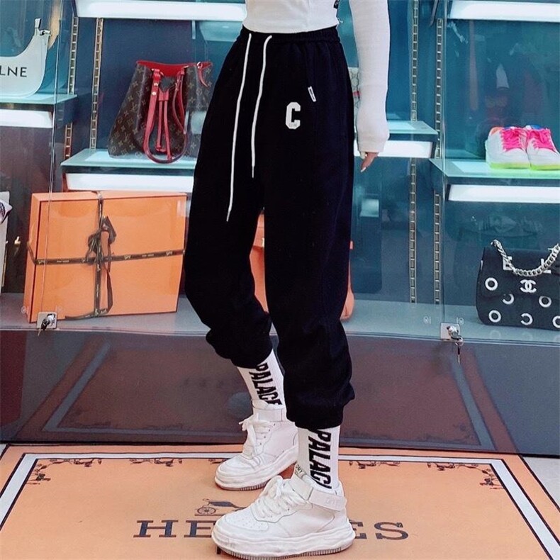 2022春季时尚卫裤，女装休闲裤，依露奇