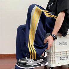 藏青色