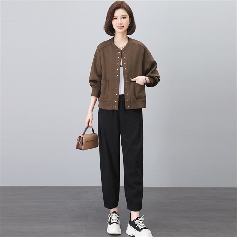 春秋新款时尚两件套装女休闲宽松棒球服开衫哈伦裤中老年妈妈装潮,女装套装/套裙,璐依舞