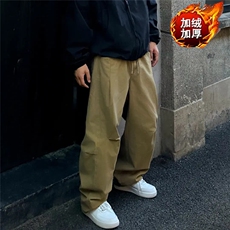 卡其色