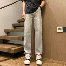 灰色