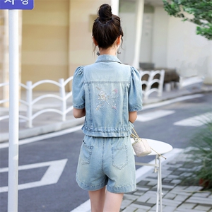 新中式国风牛仔套装女薄款2025夏季新款小个子盘扣阔腿短裤两件套图片
