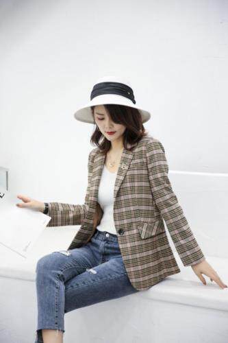 春款新款一粒扣修身复古格子小西装，女装西装，名怡