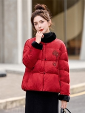 2025冬装新款简约时尚新中式钉珠毛领羽绒服，女装羽绒服，美沁