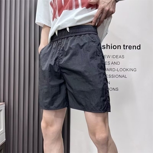 纯色休闲短裤男士夏季冰丝薄款速干潮牌宽松简约百搭三四分短裤子图片