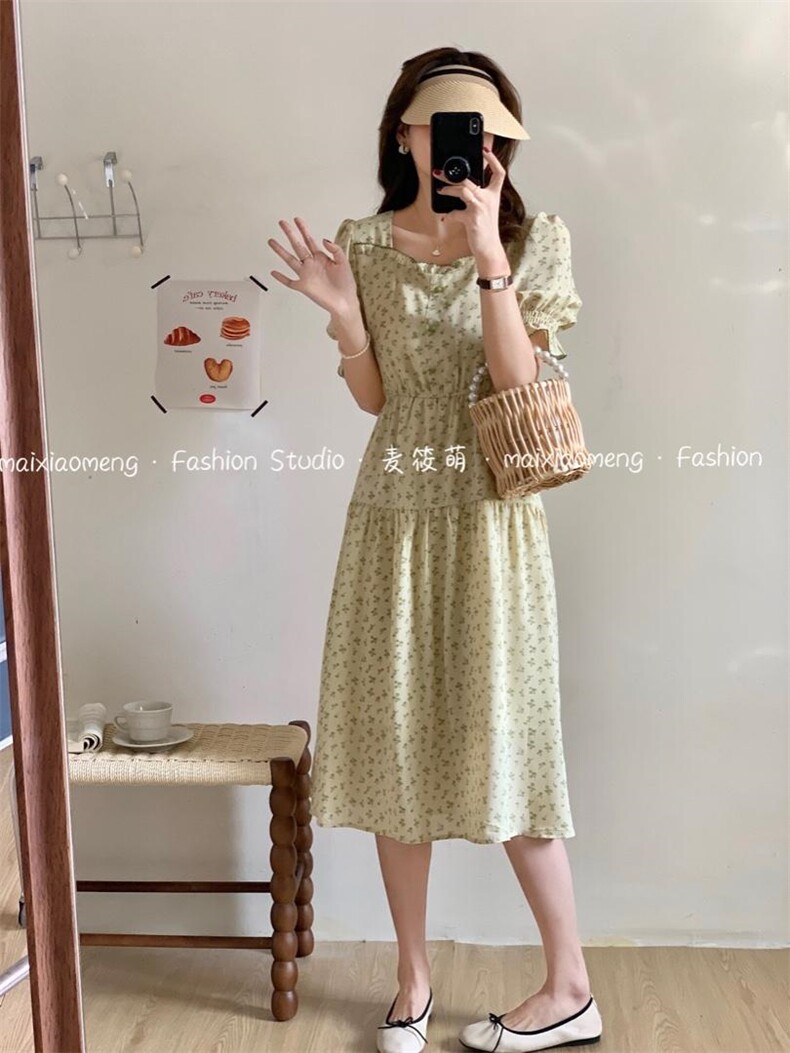 碎花收腰超显瘦连衣裙，女装连衣裙，麦筱萌