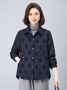 2025年秋季新款时尚休闲翻领短款小外套女图片